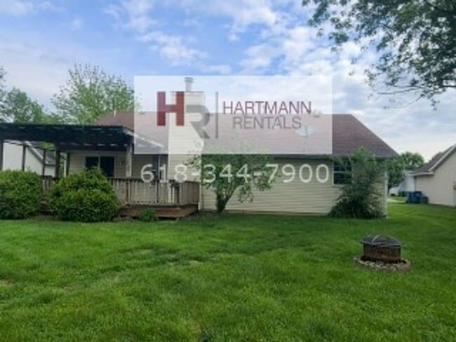 Photo - Three Bedroom Two Bath Ranch Home in Troy, IL!