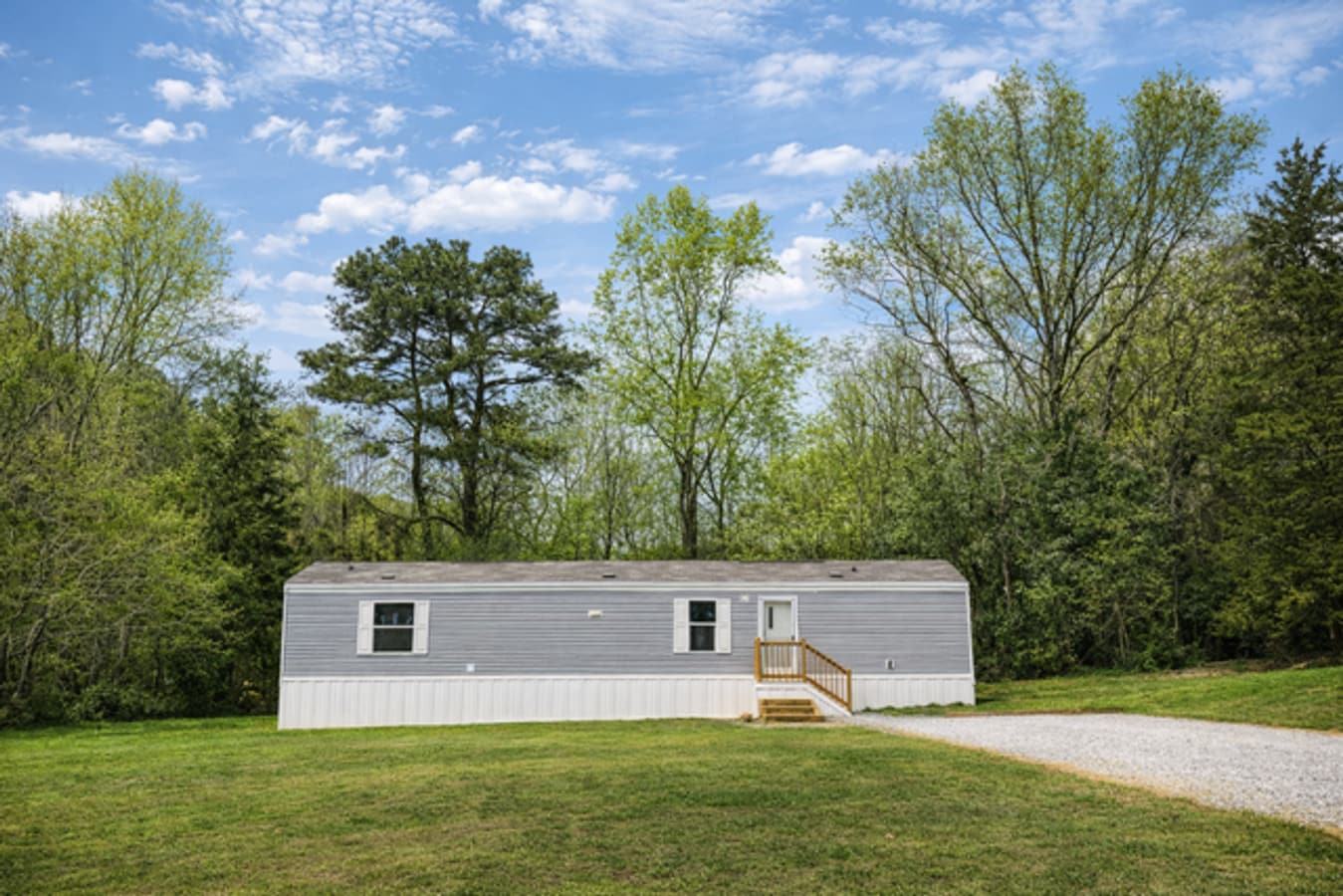 Photo - 204 Oregon Trail