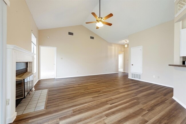Photo - 14504 Sandy Side Dr