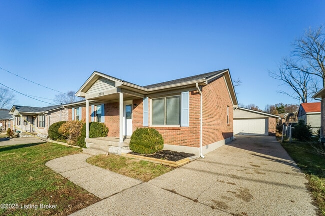 Photo - 3815 Hillcross Dr