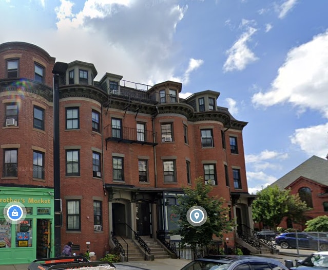 Building Photo - 806 Tremont St Unit 6 Rental