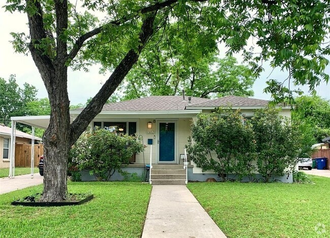 Building Photo - 1302 Pasadena Dr Rental