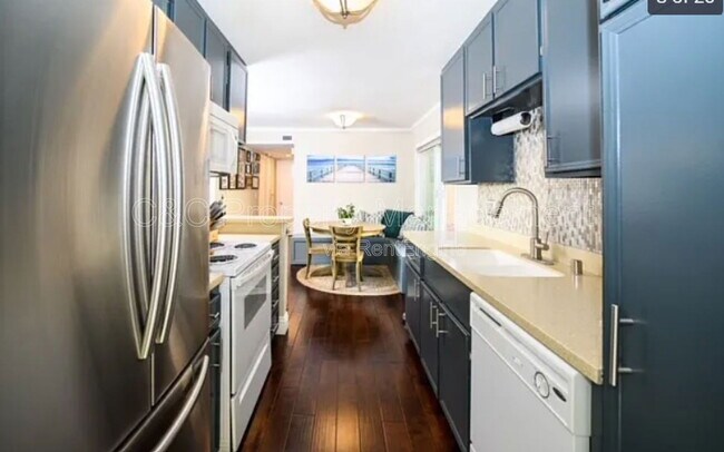 Photo - 2319 Curlew St