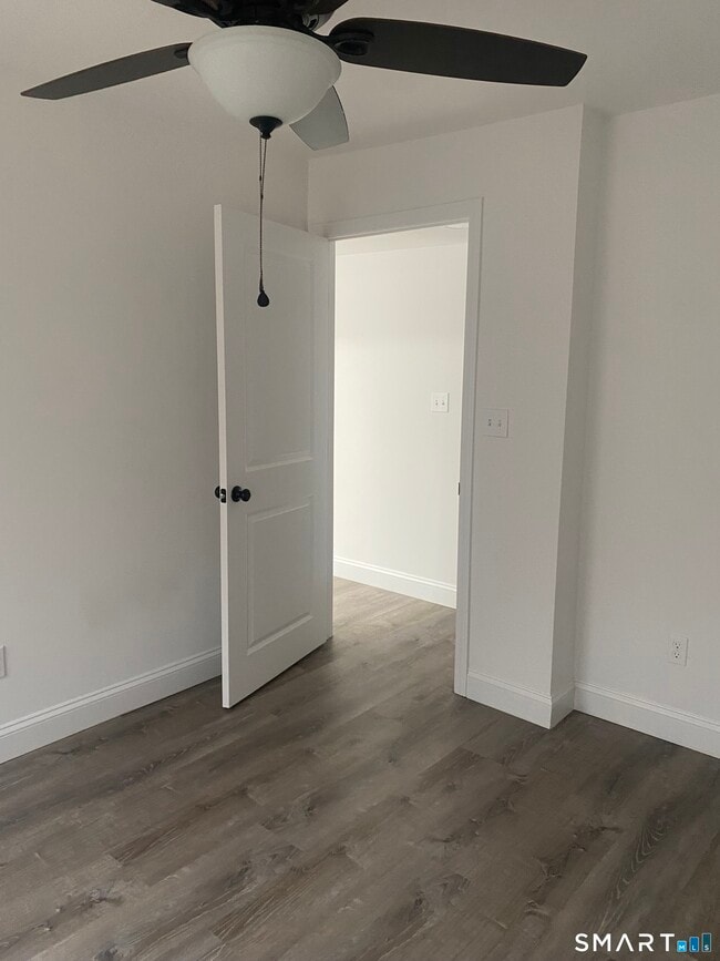 Photo - 13 Railroad Ave