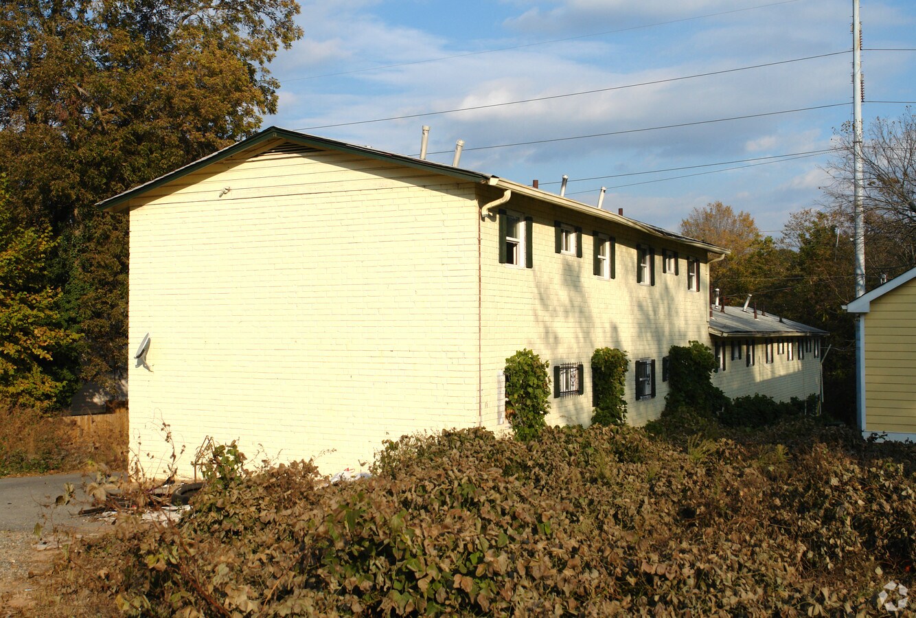 Photo - 590 Joseph E Lowery Blvd