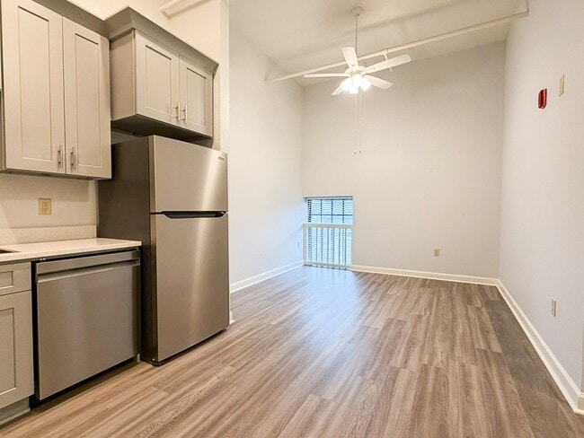 Photo - 1400 Cumberland St Unit 408
