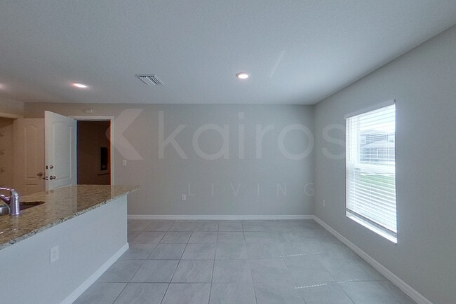 8473 Indian Laurel Ln