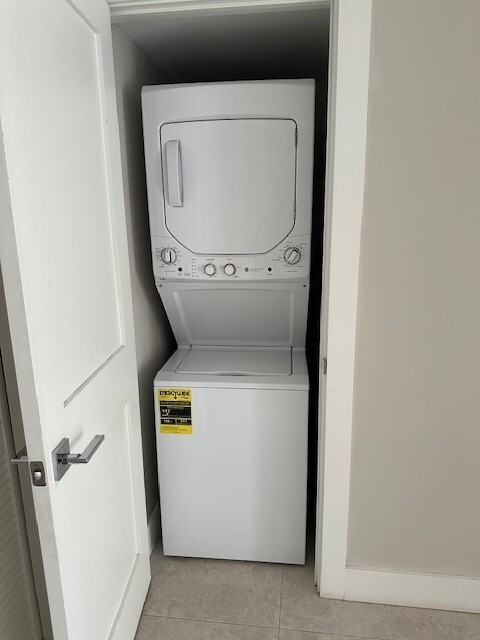 Photo - 337 Mendoza Ave Unit B