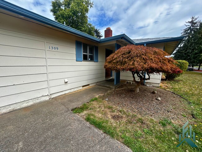 1309 31st Ave SE
