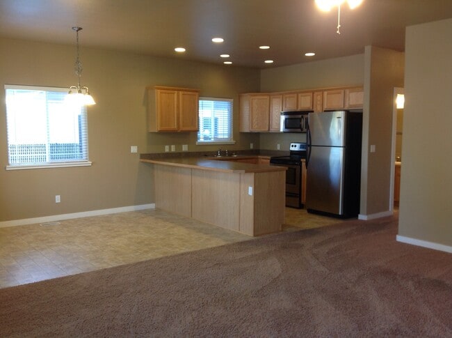 10002 Utahna Rd Unit 10002 Utahna Road