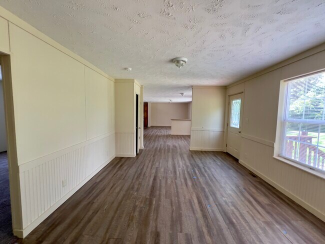 Habitación familiar - 1143 Spurlock Dr