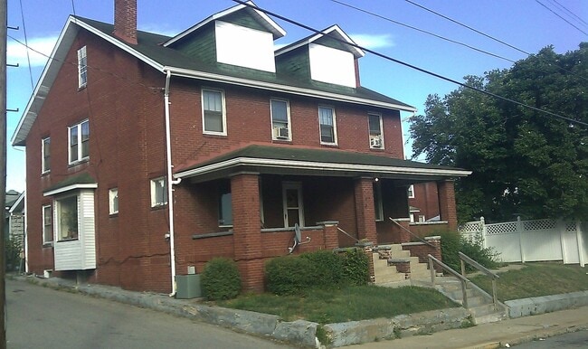 Building Photo - 415-417-BLD Unit 17 Rental