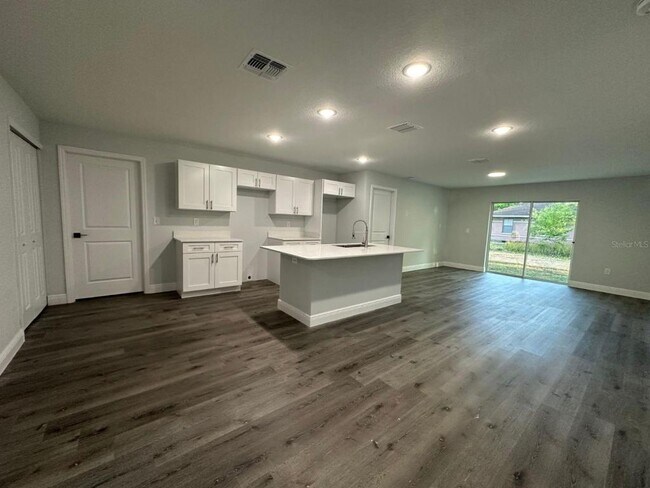 Photo - 15 Bahia Court Track