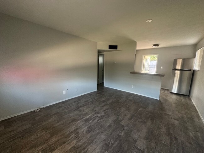 Photo - 1 bed 1 bath Townhome Unit 1