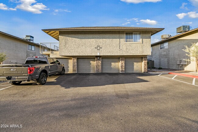 Photo - 8543 E Belleview St