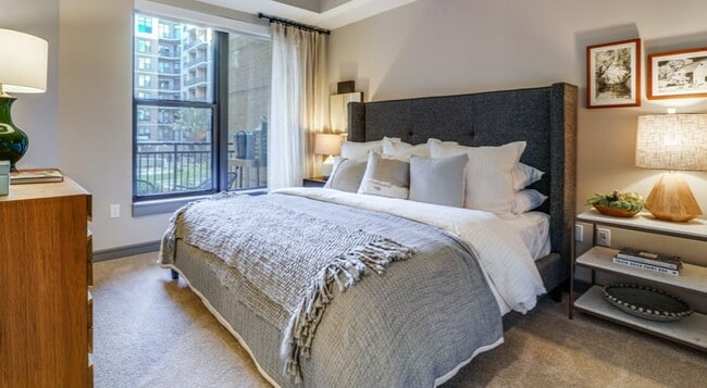 Photo - 901 Memorial City Way Unidad 2.1105