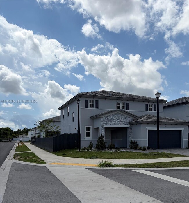 Photo - 14804 SW 162nd St