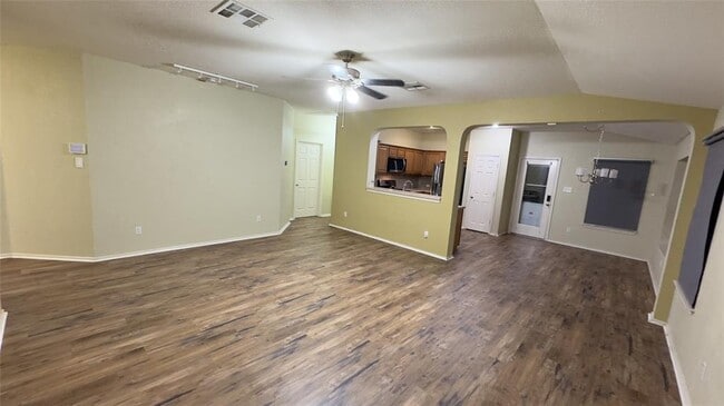 Photo - 700 Sweet Leaf Ln