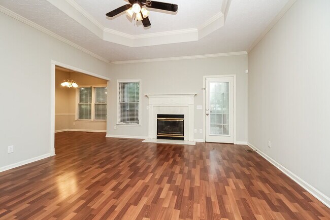 1802 Cascade Ct