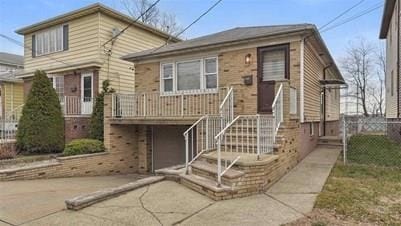 Photo - 506 Ave E House