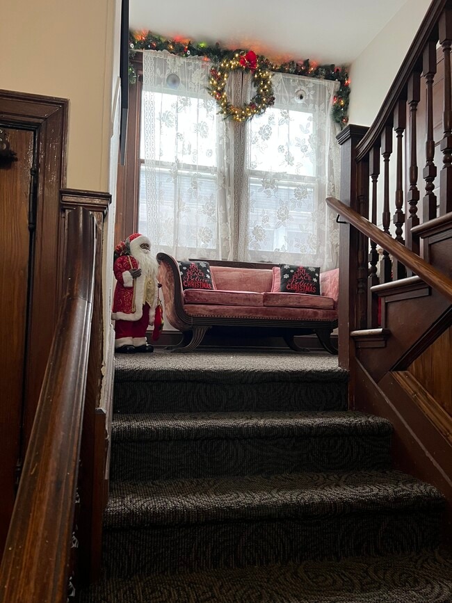 Common Area - 105 E Gowen Ave Unit #3