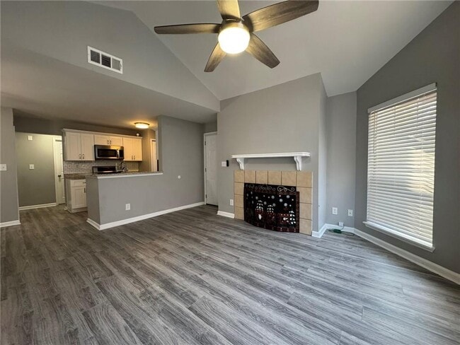 Photo - 105 Hawkstone Way