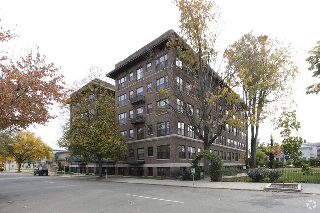 Primary Photo - Marlborough