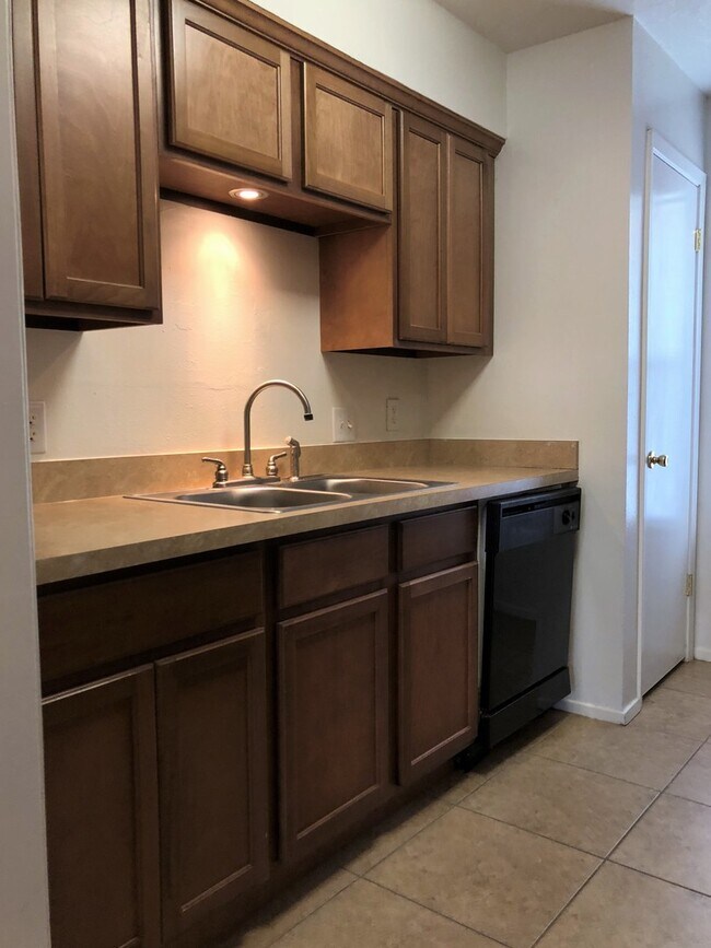 Photo - 2603PR Unit A