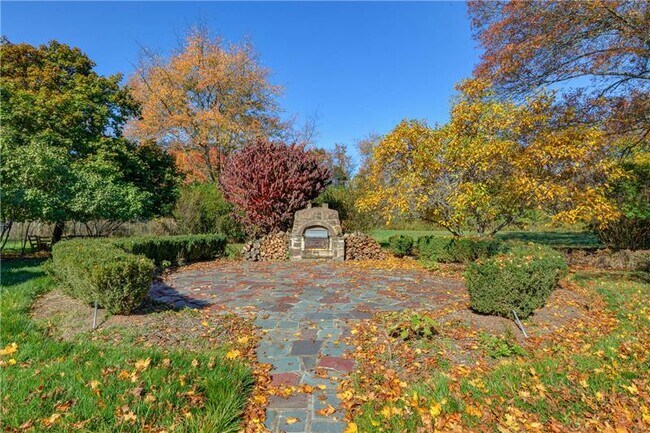 Photo - 295 Cedar Grove Ln