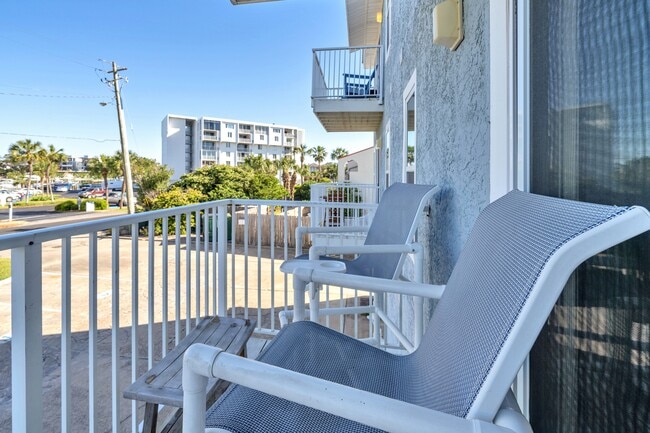 Photo - 22 Moreno Point Rd