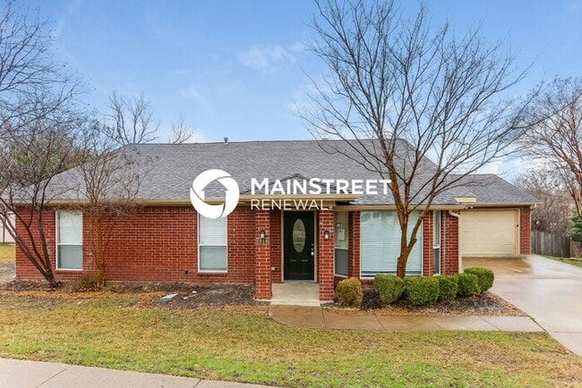 Photo - 4 Bedroom Pet-Friendly Home in Garland, TX...