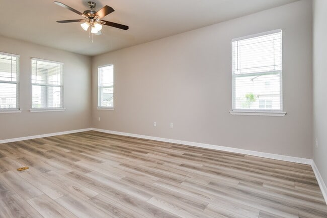 Photo - 2335 Raven Rdg Dr