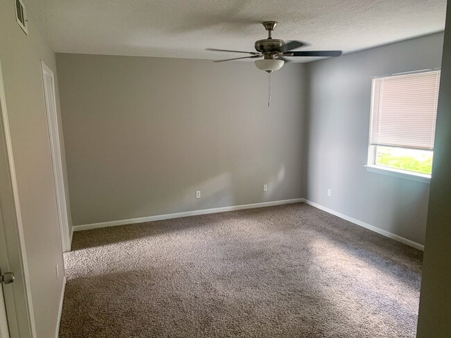 Photo - 226 Waters Edge