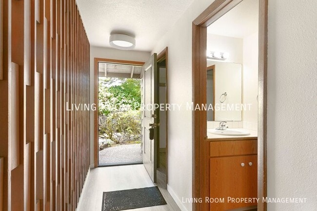 Photo - 9809 SW 49th Ave