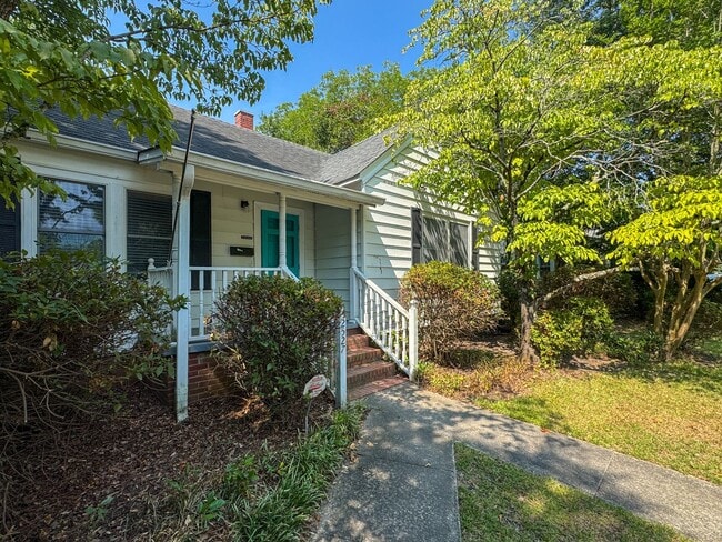 Photo - Charming 2 Bed 1.5 Bath Home in Haymount