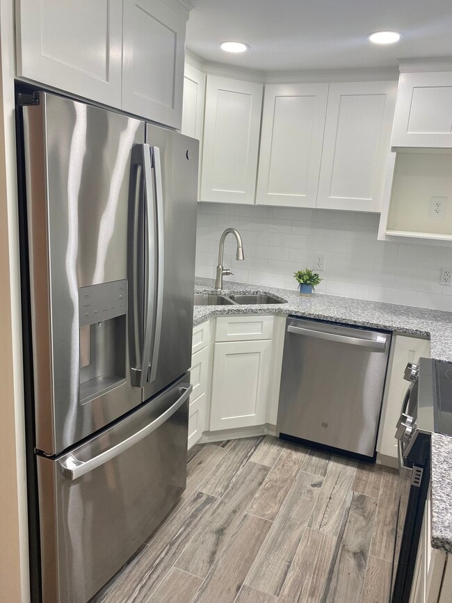 Kitchen with Dishwasher