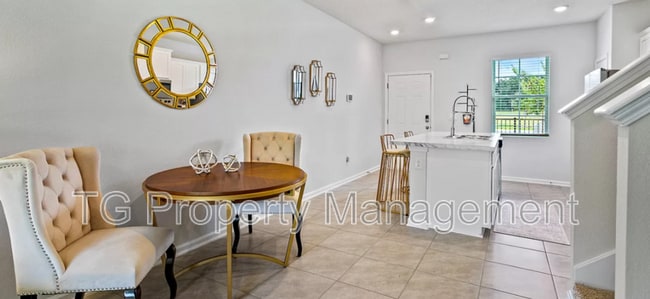 Photo - 8245 Watercourse Wy