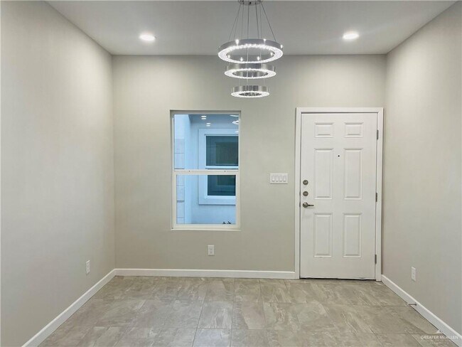 Photo - 13 Sugar Gdn Dr Unidad 2