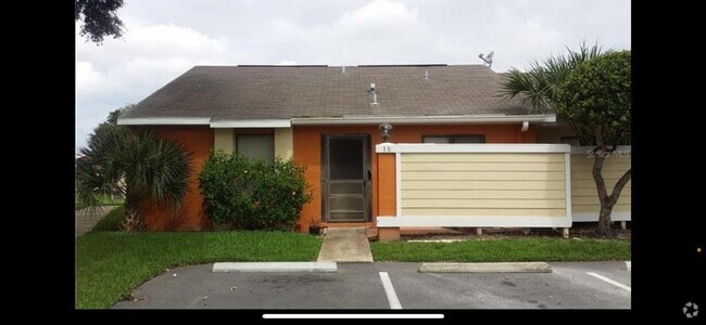 Building Photo - SILVER PARK VILLAS Rental