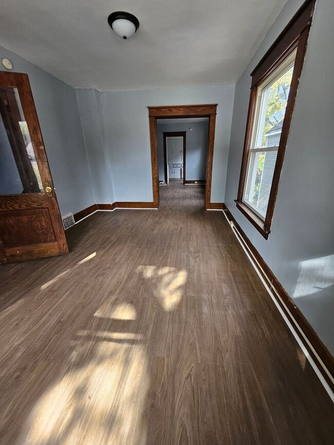 Photo - Upper 2 bedroom unit