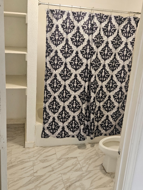 Photo - 7909 Brutus St Unidad 2