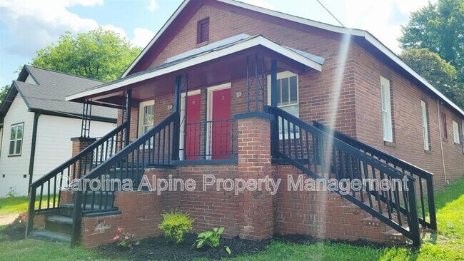 Photo - 400 Walnut St