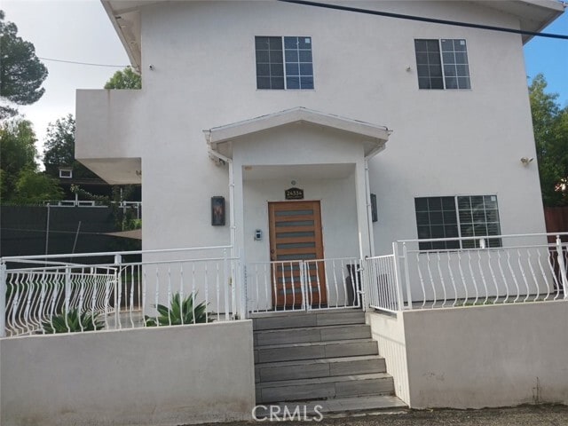 Building Photo - 24334 Crestlawn St