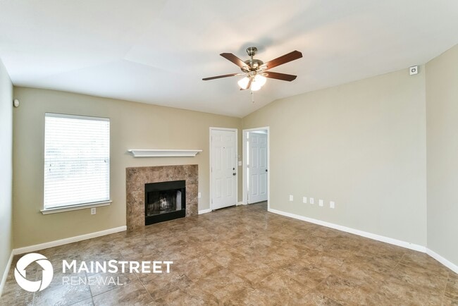 Photo - 6319 Cougar Village