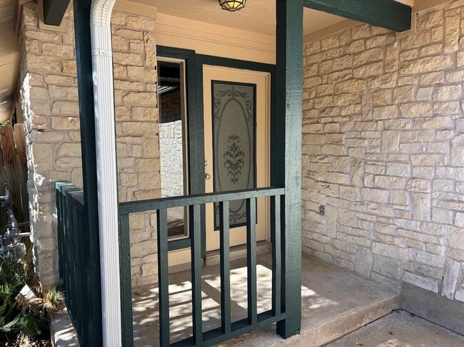 Photo - 2607 Howellwood Wy