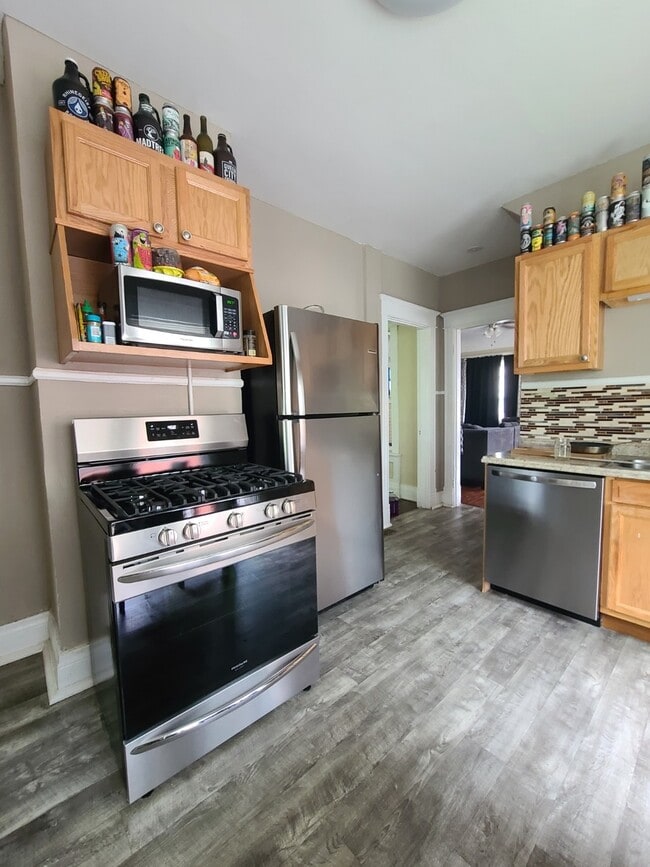 Photo - 3444 Price Ave