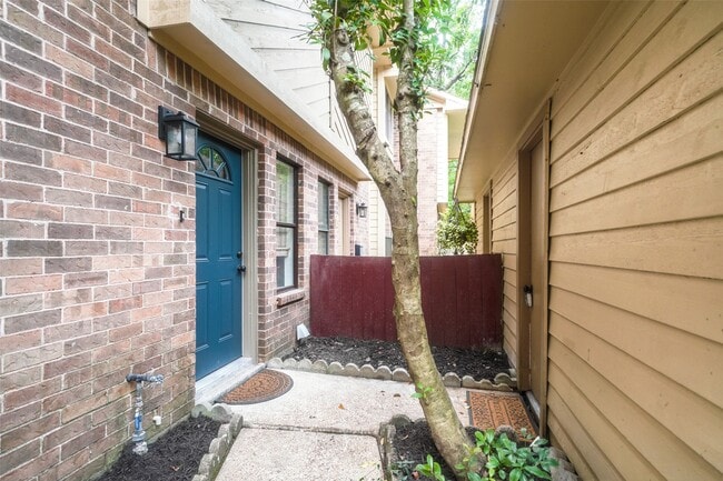 Photo - 2807 Elm Grove Ct