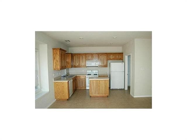 Photo - 5017 Bedfordshire Dr