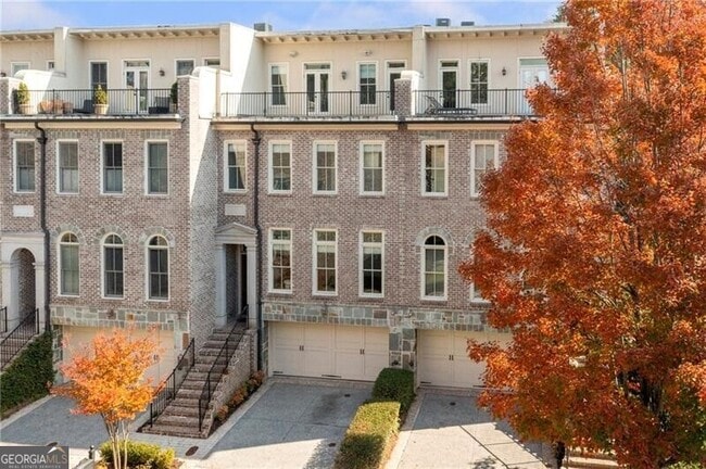 Building Photo - 58 Sheridan Dr NE