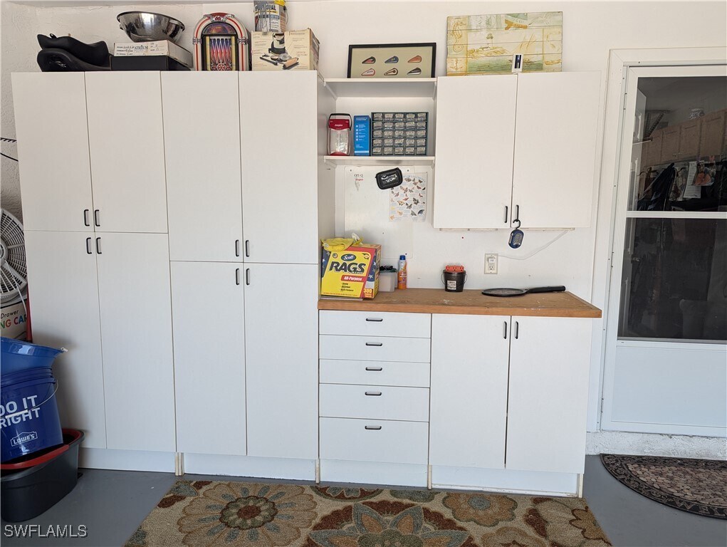 Photo - 4000 Cherrybrook Loop